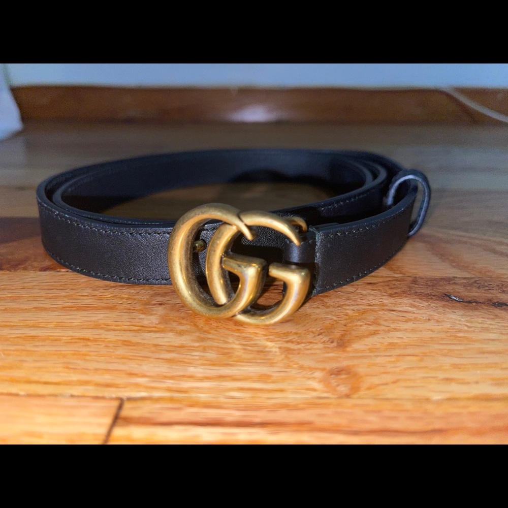 Black GG Gucci belt